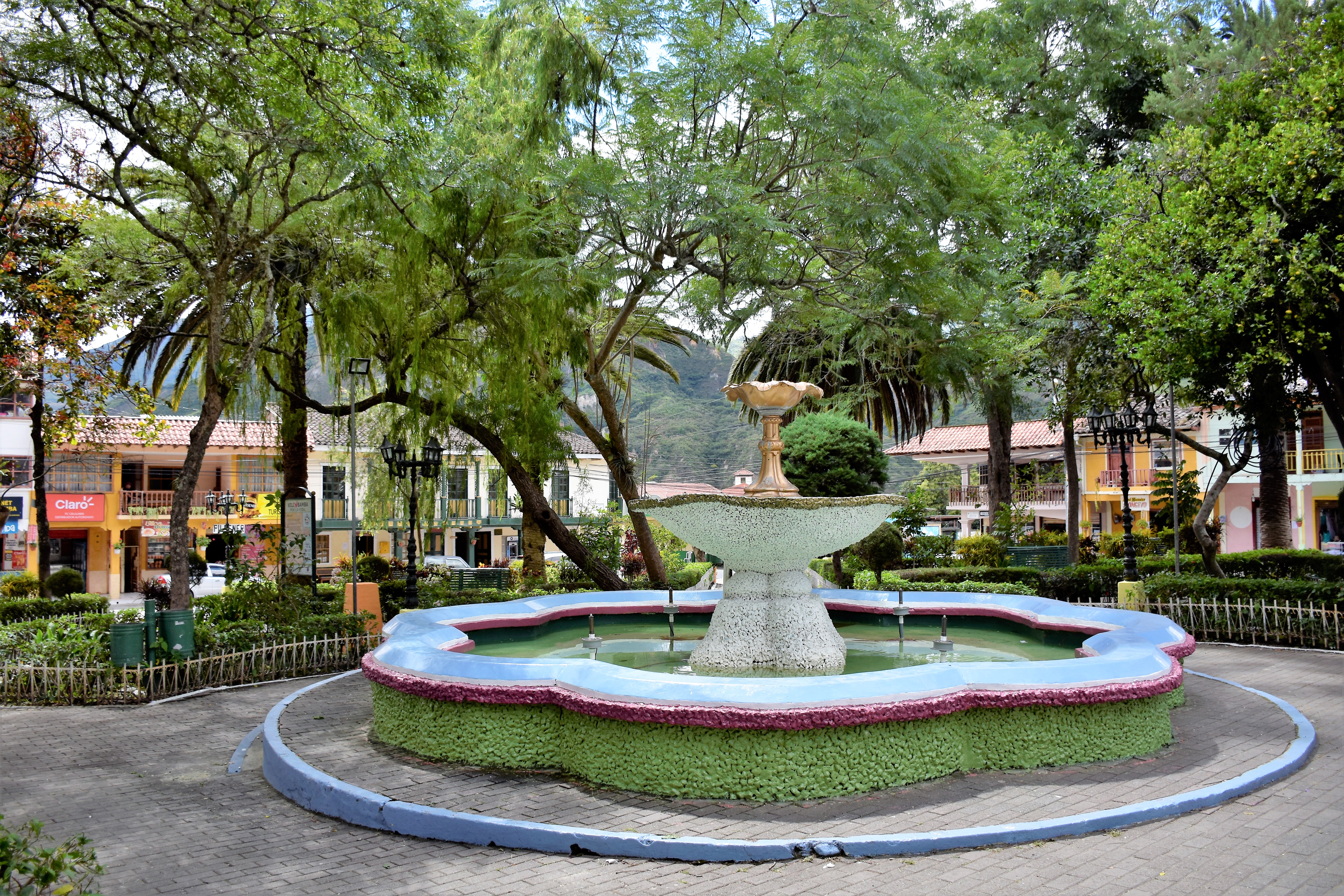 Vilcabamba Parque Central Fountain.jpg